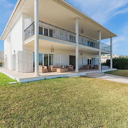 Villa Quiros 2 - 8pax *
